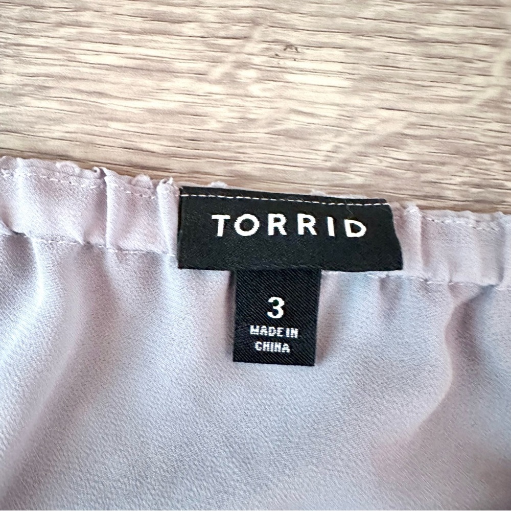 Torrid Gray Lilac Ruffle Front Chiffon Clip Dot Cami Blouse Plus Size 3X 3 22/24 - Picture 12 of 15